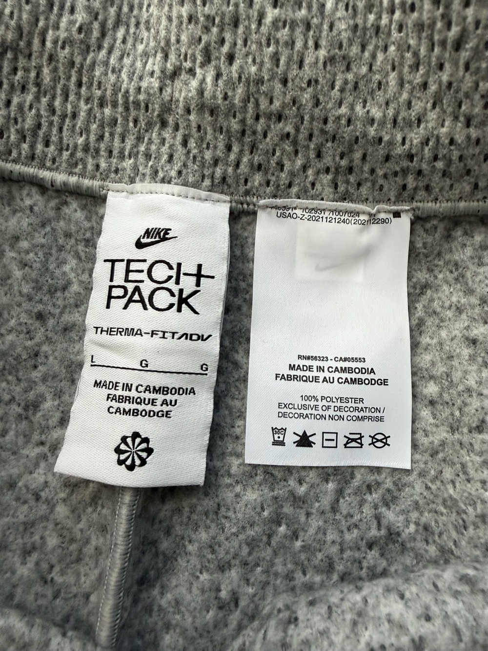 Nike Tech Pack Therma-FIT ADV high-rise Women’s Large Gray Warm Pants - Picture 12 of 12